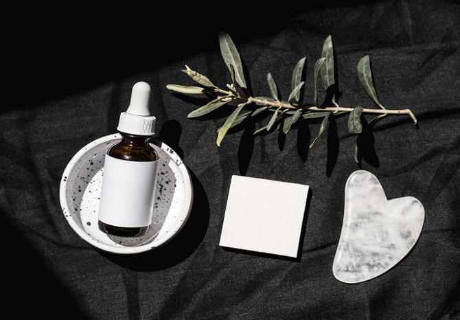 Minimal clean skincare routine for mild and temperate travel climates